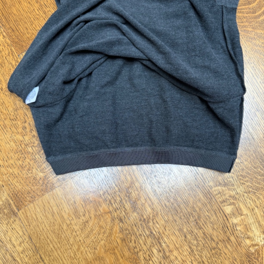 Make + Model pajama top- size small - Picture 3 of 5